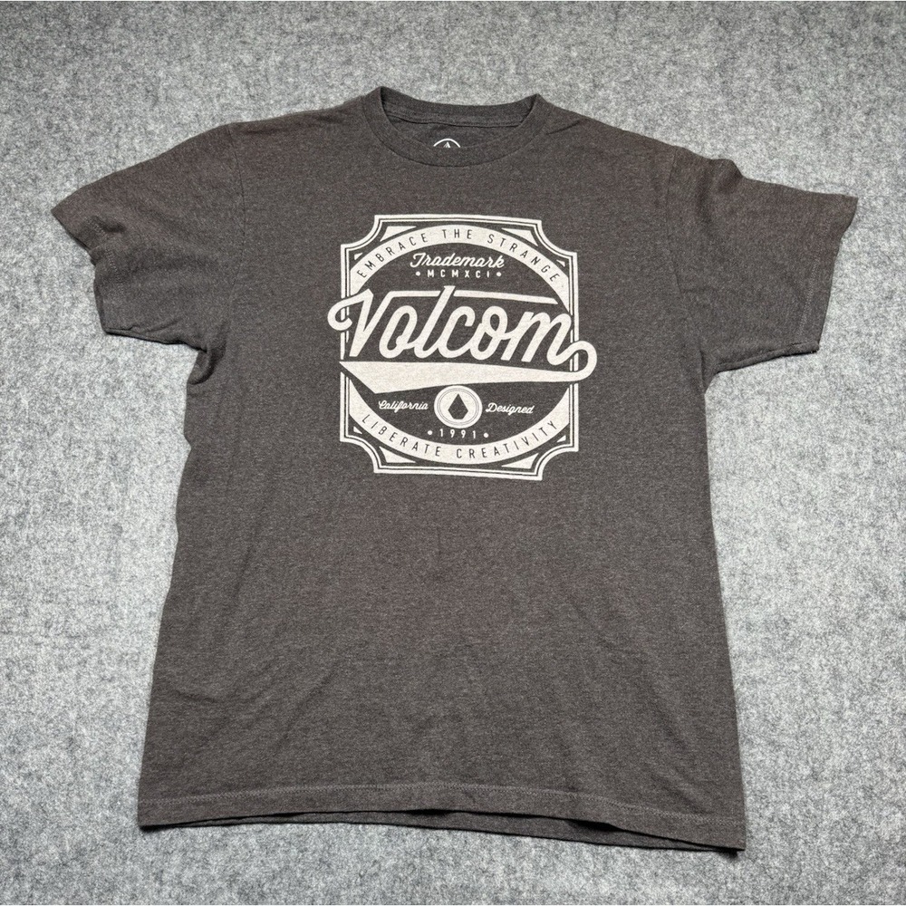 Volcom Embrace‎ the Strange Liberate Creativity Gray T Shirt Men's Medium